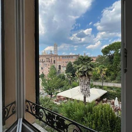 Appartamento A Due Passi Dal Duomo Siena Exteriér fotografie